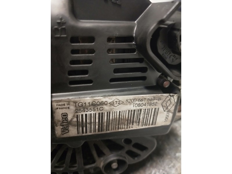Recambio de alternador para renault scenic ii dynamique referencia OEM IAM 8200667619B  