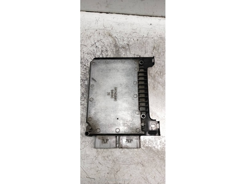 Recambio de centralita motor uce para chrysler pt cruiser (pt) 2.0 classic referencia OEM IAM P04671542AG 04745860 