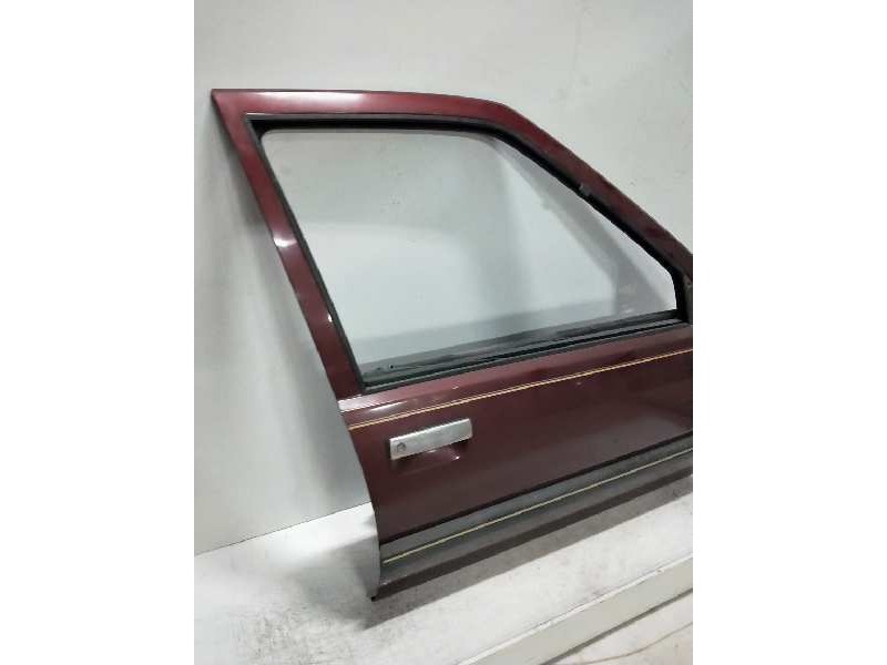 Recambio de puerta delantera derecha para renault 21 berlina (b/l48) referencia OEM IAM    Recambio de puerta delantera derecha para renault 21 berlina (b/l48) referencia OEM IAM