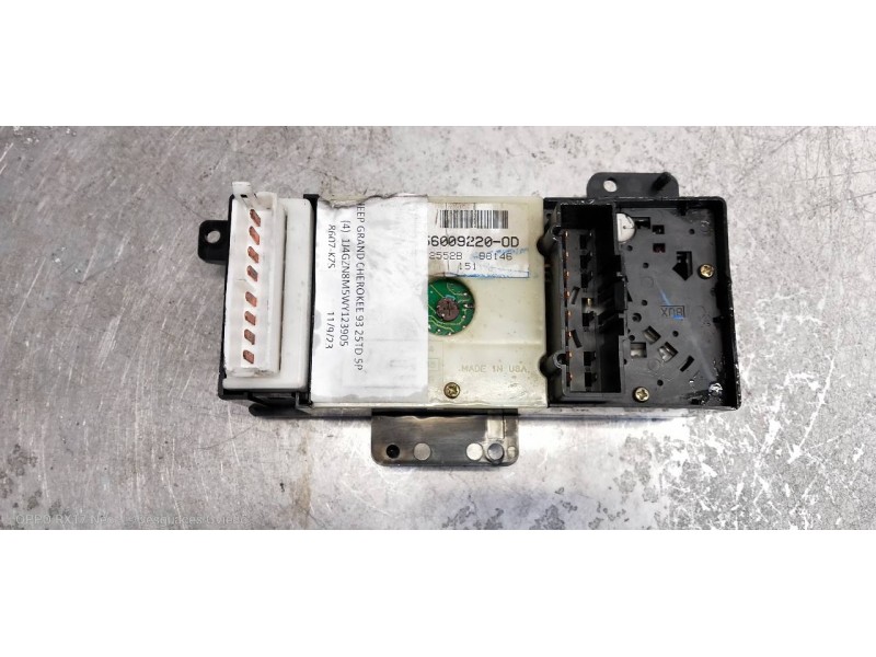 Recambio de mando luces para jeep gr.cherokee (zj)/(z) 2.5 turbodiesel referencia OEM IAM 560092200D  