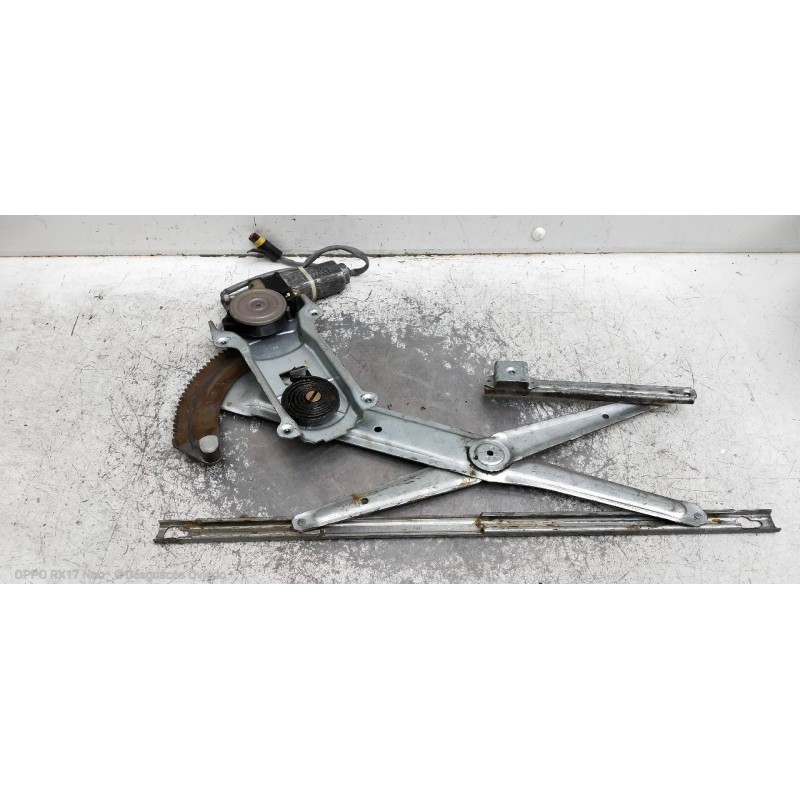 Recambio de elevalunas delantero derecho para jeep gr.cherokee (zj)/(z) 2.5 turbodiesel referencia OEM IAM 56005164 AY0621003993