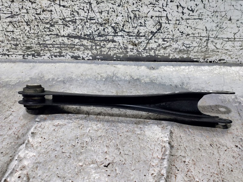 Recambio de brazo suspension inferior trasero izquierdo para bmw serie 4 coupe (f32) 435d xdrive referencia OEM IAM   