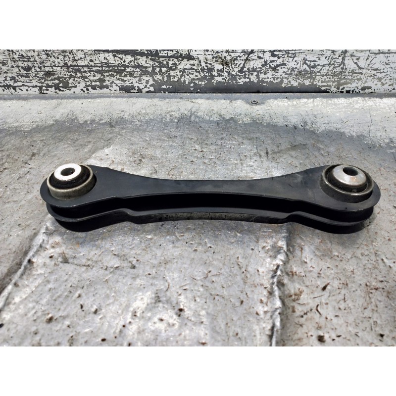 Recambio de brazo suspension superior trasero izquierdo para bmw serie 4 coupe (f32) 435d xdrive referencia OEM IAM   