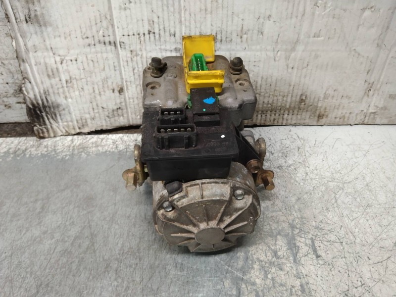 Recambio de bomba suspension para peugeot 806 srdt referencia OEM IAM   