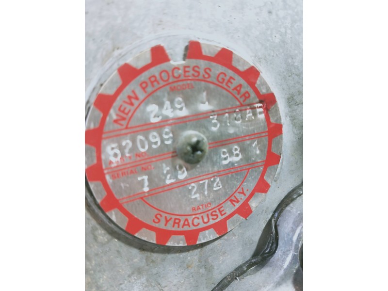 Recambio de caja cambios para jeep gr.cherokee (zj)/(z) 2.5 turbodiesel referencia OEM IAM 249J520 99318AB 729981272 5V