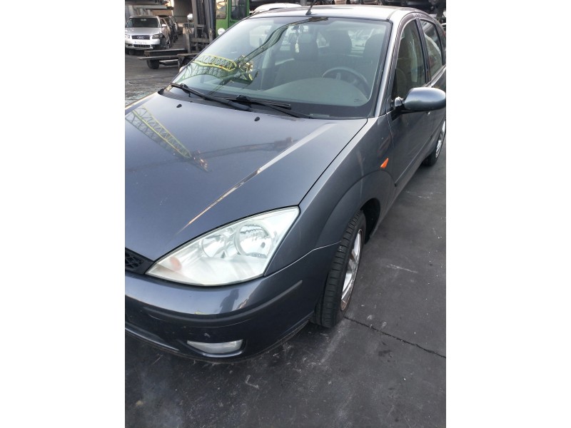 ford focus berlina (cak) del año 2003