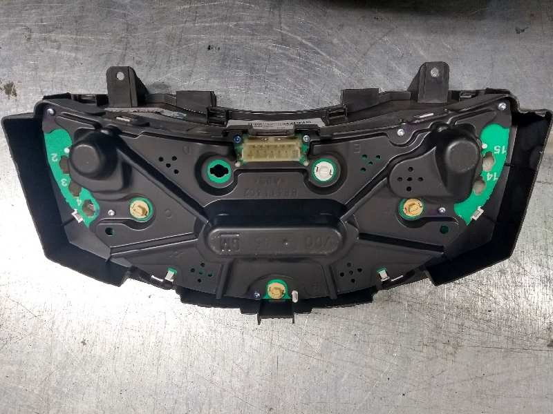 Recambio de cuadro instrumentos para opel meriva 1.6 16v referencia OEM IAM 110080162027 13173382XU 