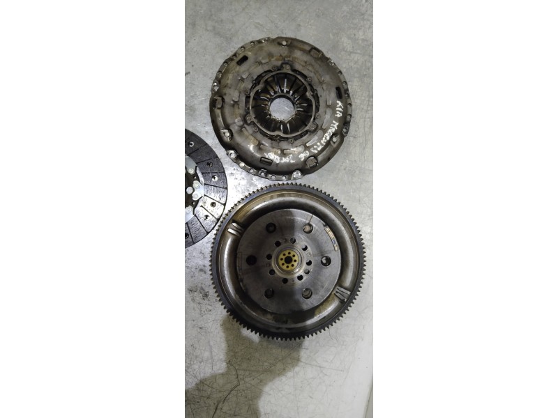 Recambio de kit embrague para kia magentis active referencia OEM IAM   