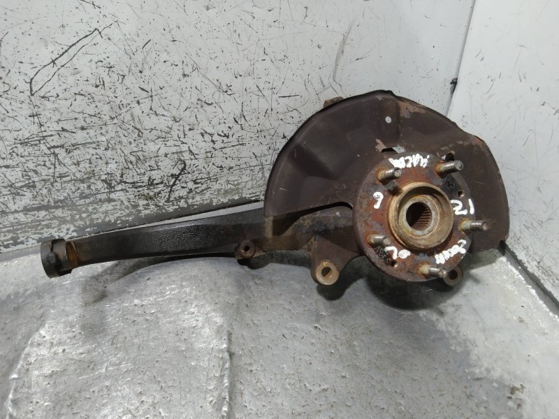 Recambio de mangueta delantera izquierda para mazda 6 berlina (gg) 2.0 crtd 120 active (5-ptas.) referencia OEM IAM   