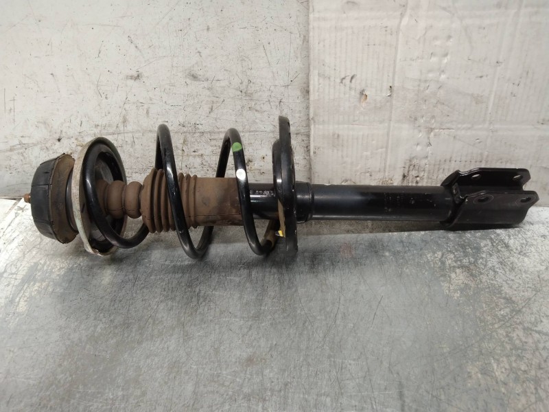 Recambio de amortiguador delantero izquierdo para dacia sandero comfort referencia OEM IAM 543021807R  