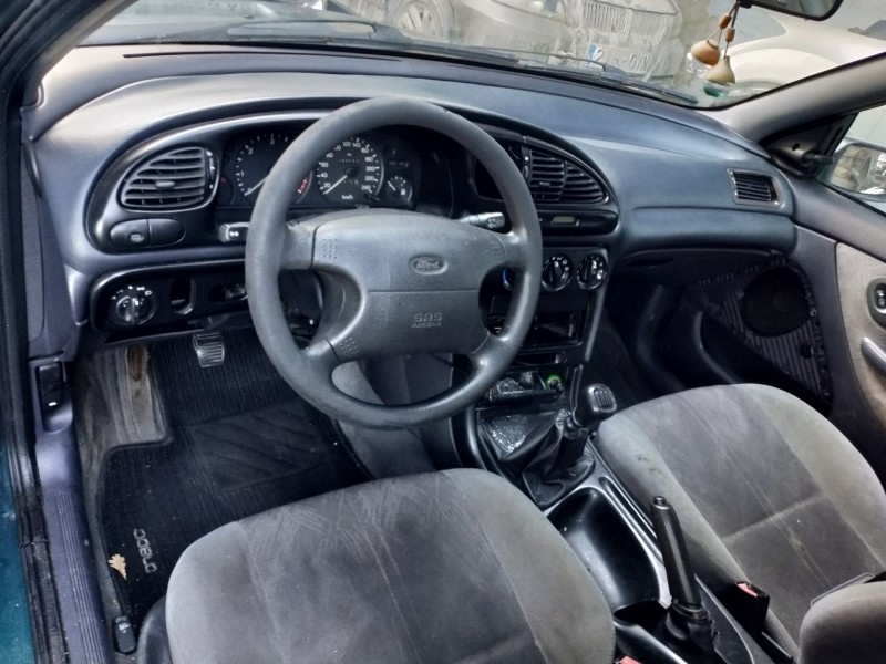 ford mondeo berlina (gd) del año 1997