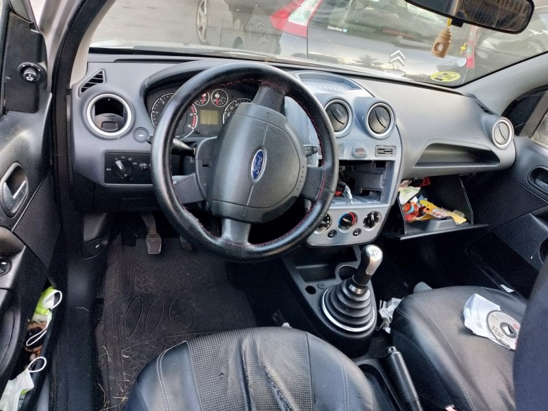 ford fiesta (cbk) del año 2006