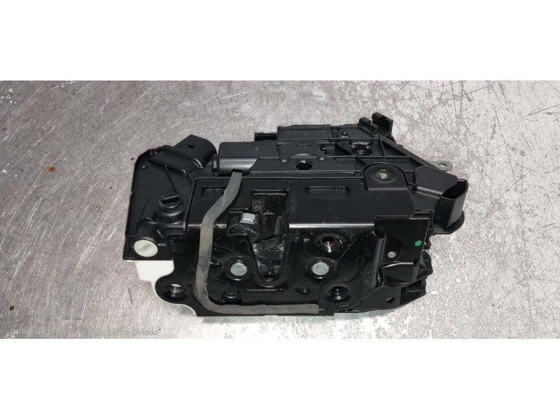 Recambio de motor cierre centralizado trasero izquierdo para volkswagen tiguan (5n2) sport 4motion bmt referencia OEM IAM 5N0839