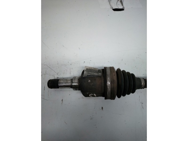 Recambio de transmision delantera izquierda para chrysler pt cruiser (pt) 2.0 classic referencia OEM IAM P0466842AB  