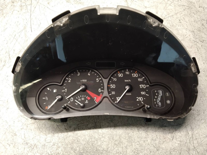 Recambio de cuadro instrumentos para peugeot 206 berlina xt referencia OEM IAM 9648836780  