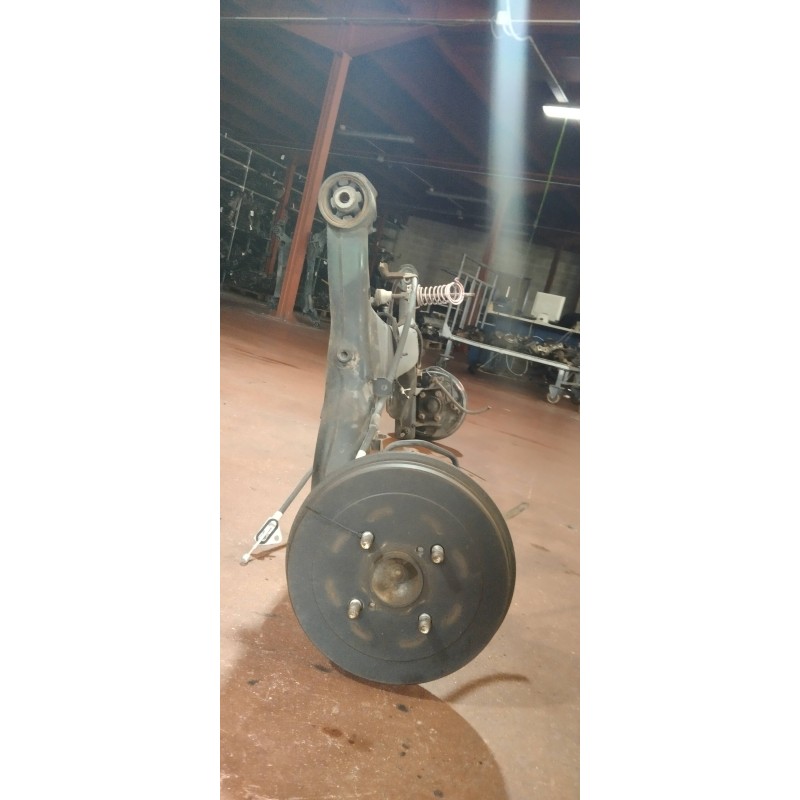 Recambio de puente trasero para toyota yaris (ncp1/nlp1/scp1) 1.4 d-4d linea luna referencia OEM IAM   