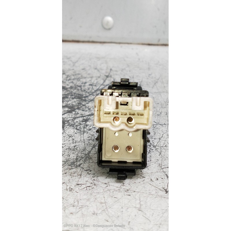 Recambio de mando elevalunas delantero derecho para toyota yaris (ncp1/nlp1/scp1) 1.4 d-4d linea luna referencia OEM IAM   