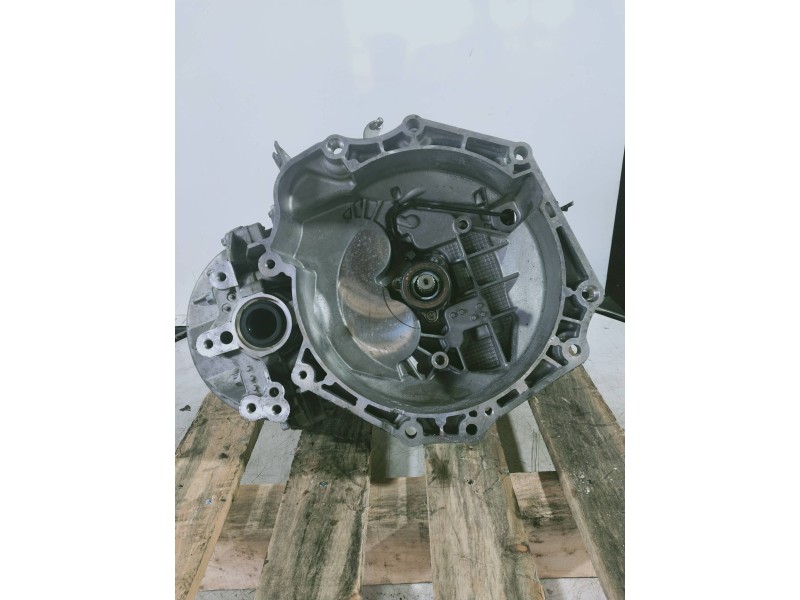 Recambio de caja cambios para opel astra k lim. 5türig referencia OEM IAM M320LWQ 33501A 4490357 BN8 6V