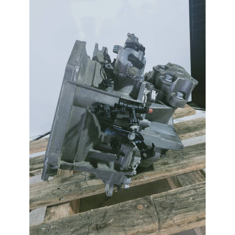 Recambio de caja cambios para opel astra k lim. 5türig referencia OEM IAM M320LWQ 33501A 4490357 BN8 6V