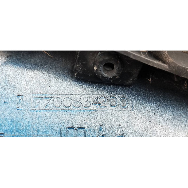 Recambio de rejilla delantera para renault megane i scenic (ja0) 1.9 d alize referencia OEM IAM 7700834200  IZQUIERDA