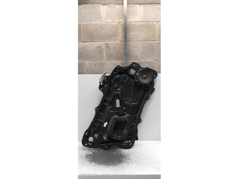 Recambio de elevalunas delantero izquierdo para lancia ypsilon (101) 1.3 multijet 16v platino (10.2006) referencia OEM IAM 73543