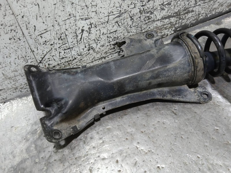 Recambio de amortiguador trasero izquierdo para audi 80 1.9 tdi referencia OEM IAM   
