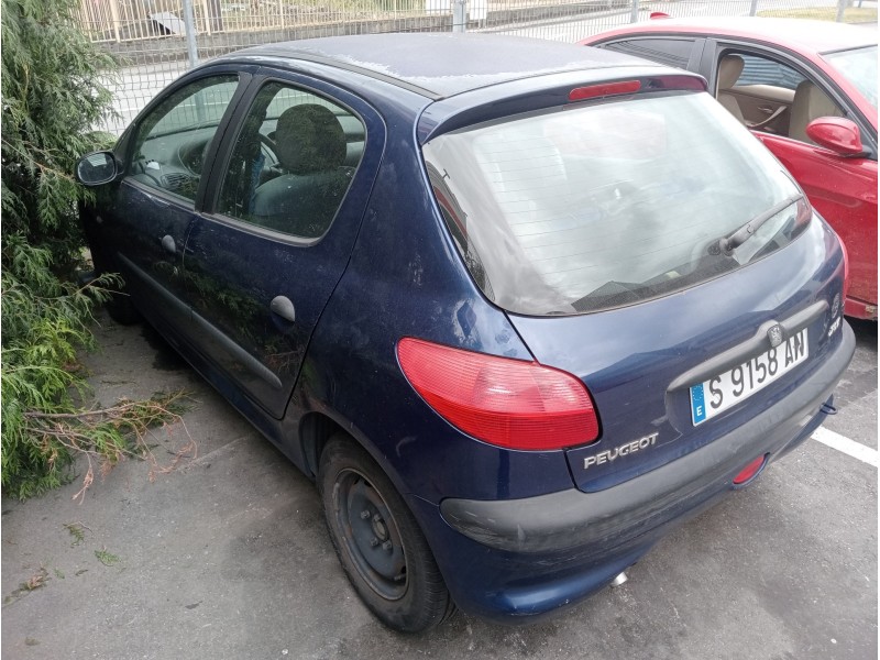 peugeot 206 berlina del año 1999