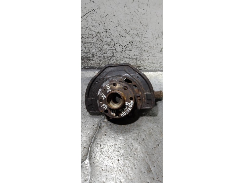 Recambio de mangueta delantera derecha para opel vectra b berlina básico (1999) referencia OEM IAM   