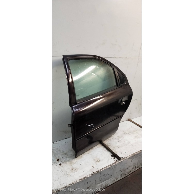 Recambio de puerta trasera izquierda para ford mondeo berlina/familiar (fd) 1.8 16v cat referencia OEM IAM   