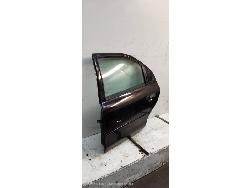 Recambio de puerta trasera izquierda para ford mondeo berlina/familiar (fd) 1.8 16v cat referencia OEM IAM   