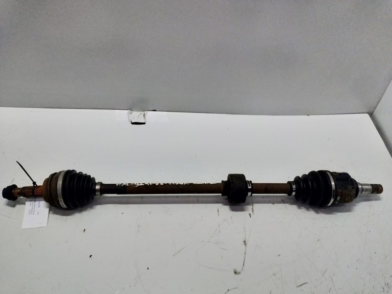 Recambio de transmision delantera derecha para toyota yaris (ncp1/nlp1/scp1) 1.4 d-4d linea luna referencia OEM IAM DP31  