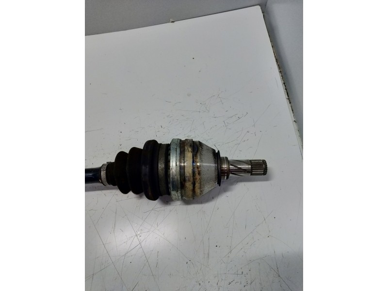 Recambio de transmision delantera derecha para opel zafira a elegance referencia OEM IAM B29  