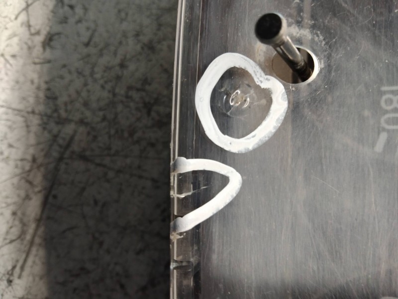 Recambio de cuadro instrumentos para mitsubishi l 200 (k6/7) 2.5 turbodiesel referencia OEM IAM MR480307  