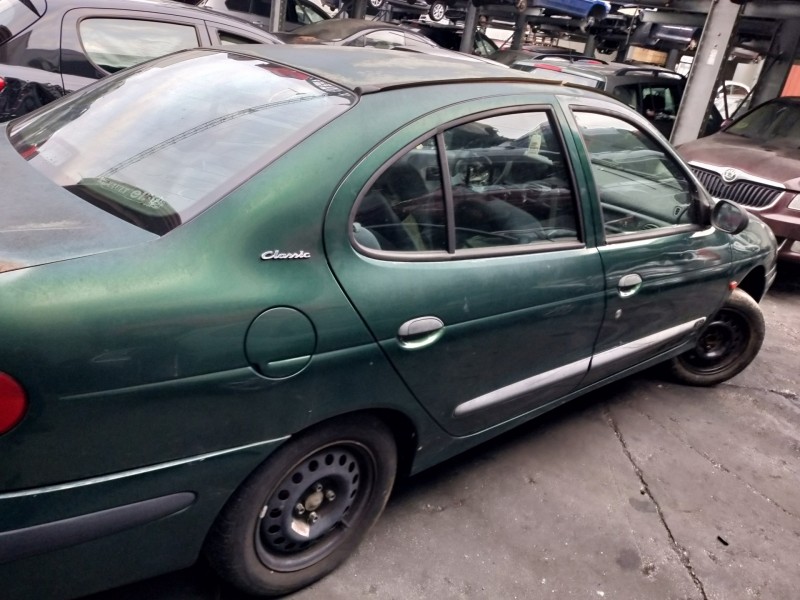 renault megane i fase 2 classic (la..) del año 2000