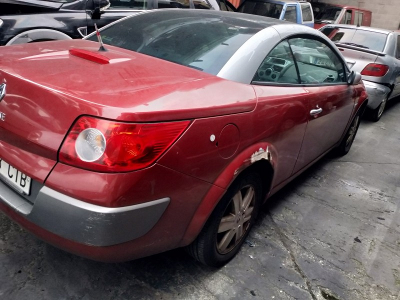 renault megane ii coupe/cabrio del año 2004