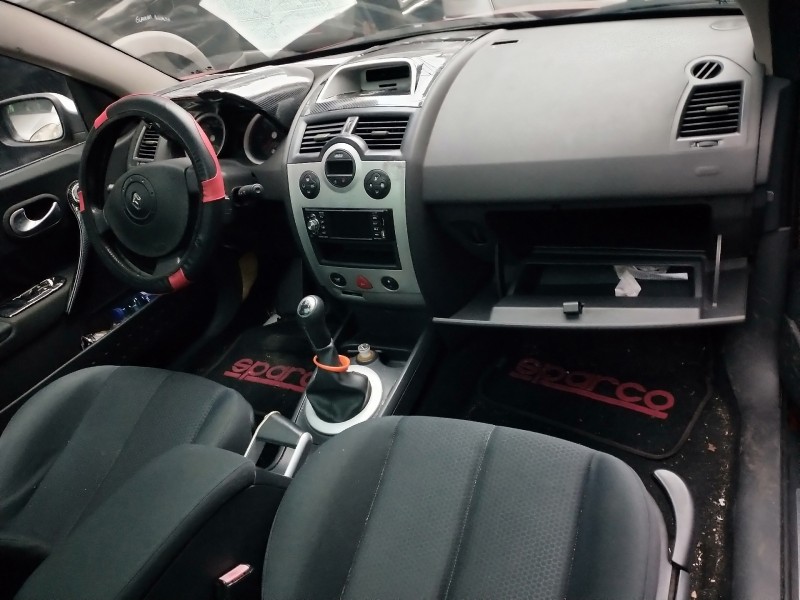 renault megane ii coupe/cabrio del año 2004