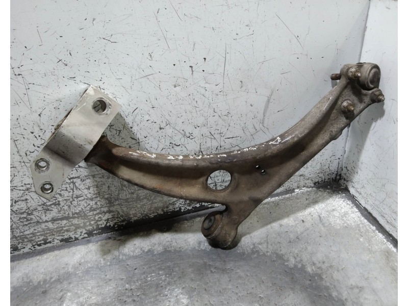 Recambio de brazo suspension inferior delantero derecho para volkswagen passat variant (3c5) highline referencia OEM IAM   