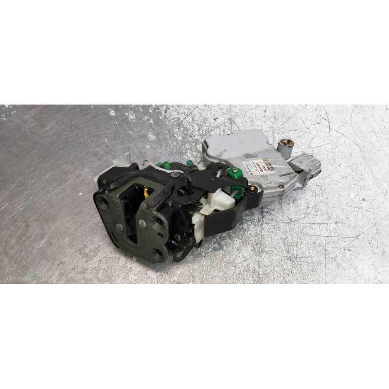 Recambio de motor cierre centralizado trasero izquierdo para nissan maxima qx (a32) 2,0 se (1997) referencia OEM IAM 8255344U00 
