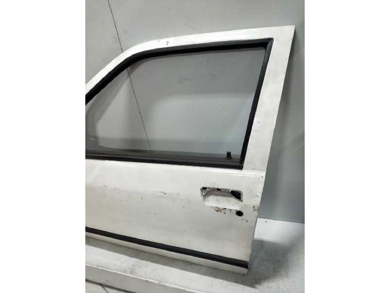 Recambio de puerta delantera izquierda para renault 19 hatchback (b/c53) 1.8 cat referencia OEM IAM  3P  Recambio de puerta delantera izquierda para renault 19 hatchback (b/c53) 1.8 cat referencia OEM IAM  3P