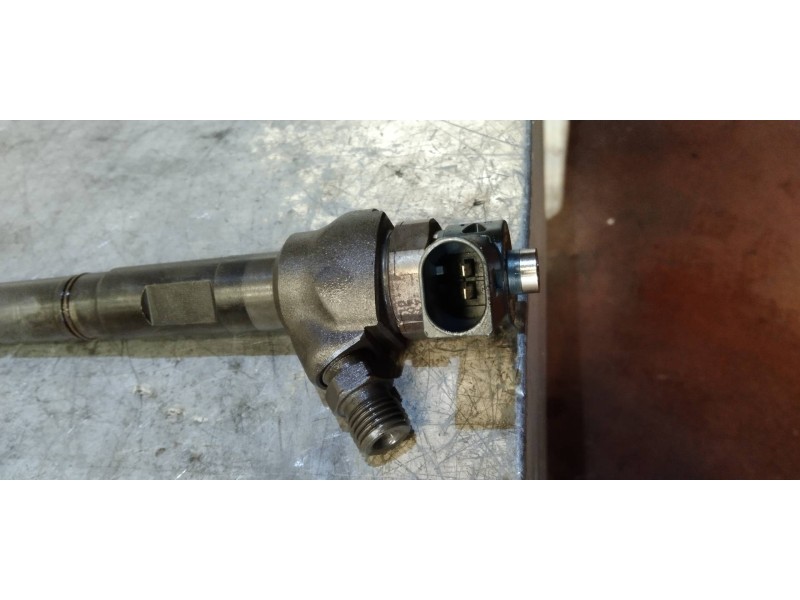 Recambio de inyector para skoda octavia combi (5e5) ambition referencia OEM IAM 0445110475  