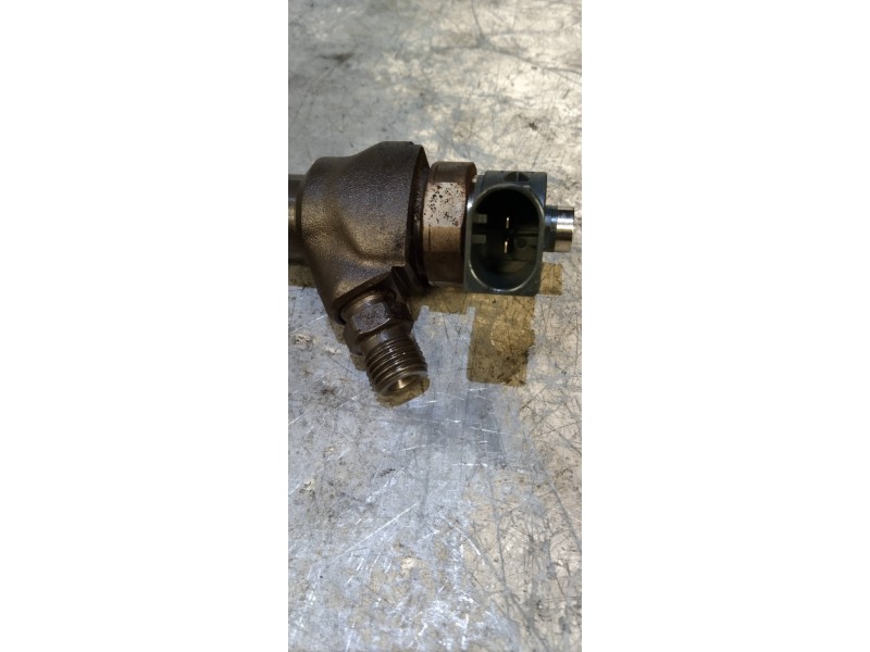 Recambio de inyector para skoda octavia combi (5e5) ambition referencia OEM IAM 0445110475  