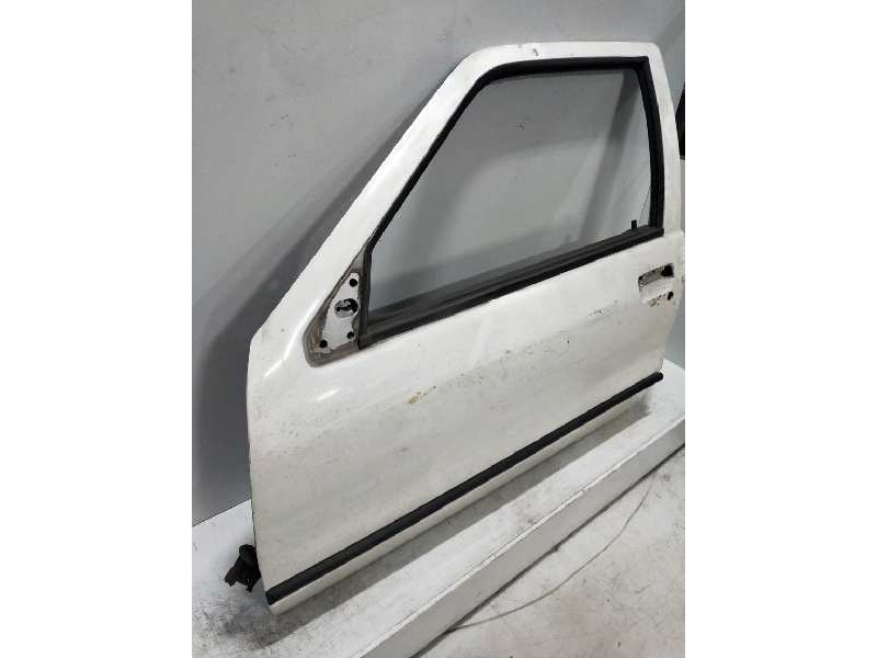 Recambio de puerta delantera izquierda para renault 19 hatchback (b/c53) 1.8 cat referencia OEM IAM  3P  Recambio de puerta delantera izquierda para renault 19 hatchback (b/c53) 1.8 cat referencia OEM IAM  3P