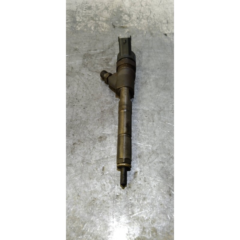 Recambio de inyector para toyota yaris (ncp1/nlp1/scp1) 1.4 d-4d linea luna referencia OEM IAM 04450085  