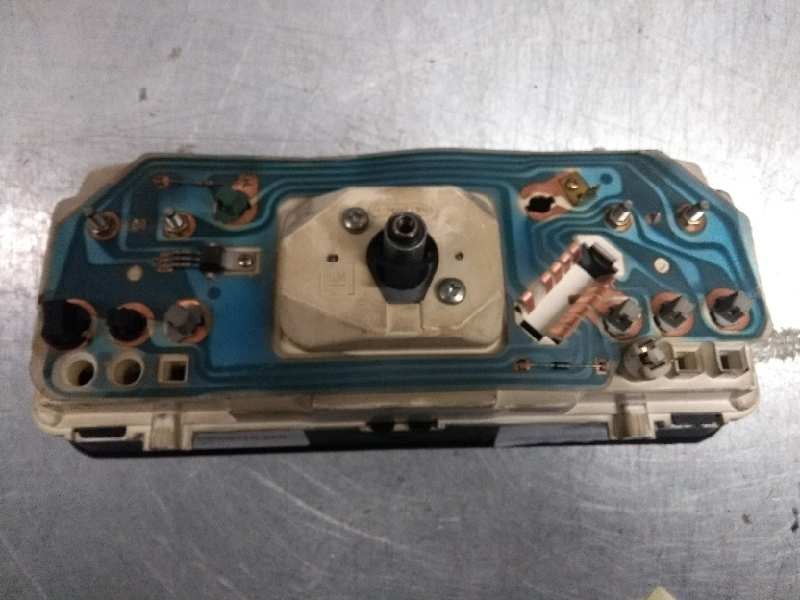 Recambio de cuadro instrumentos para opel kadett e gl berlina referencia OEM IAM 93154697 SJ 