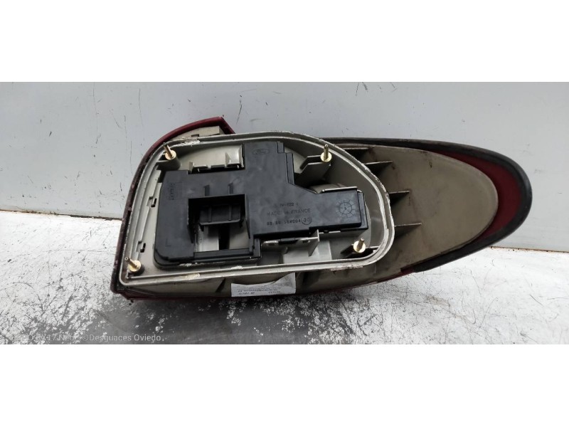 Recambio de piloto trasero izquierdo para ford mondeo berlina/familiar (fd) 1.8 16v cat referencia OEM IAM   
