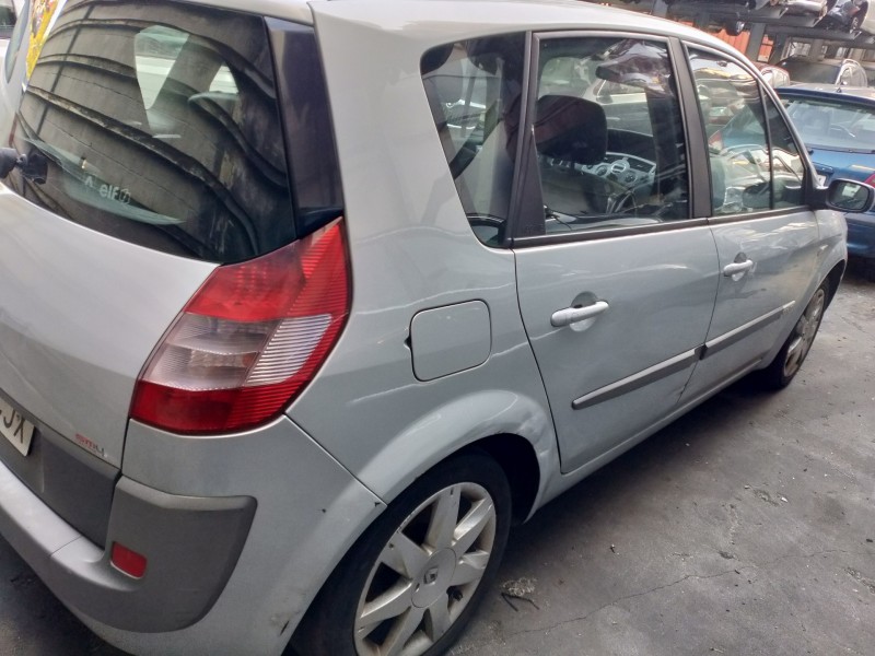 renault scenic ii del año 2003