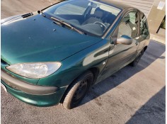 peugeot 206 berlina del año 2004