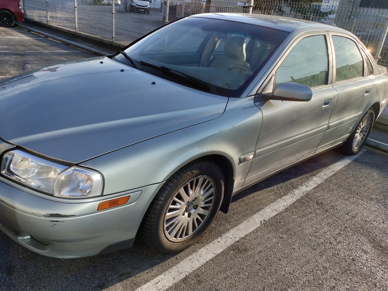 volvo s80 berlina del año 2003