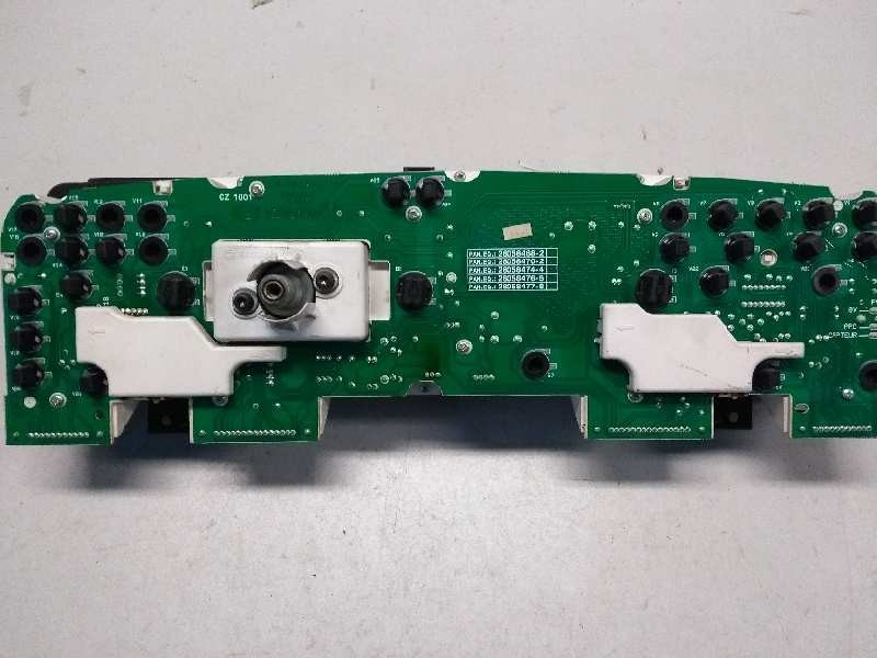 Recambio de cuadro instrumentos para citroen xantia berlina 1.8 cat (lfz / xu7jp) referencia OEM IAM 9613575680 215724919 