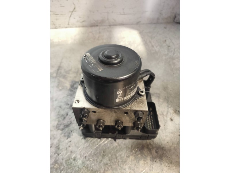 Recambio de abs para volkswagen bora berlina (1j2) highline referencia OEM IAM 10094903413 1J0907379H 10020401434 1J0614217C